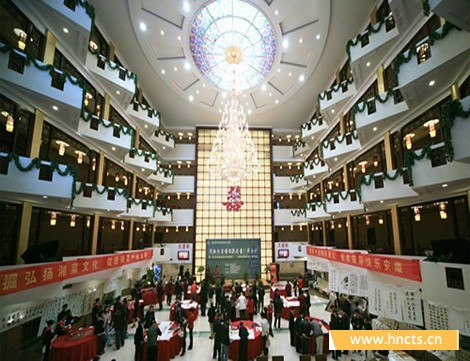 宴席优惠细则见店内: 中式婚礼 西式婚礼 寿宴 年会 满月酒 商务酒 ...