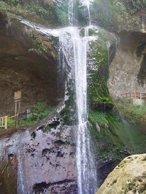 杉林溪森林生態渡假園區-松瀧瀑布及水濂洞