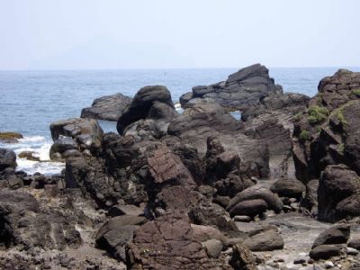 北關海潮公園-渾然天成巨石