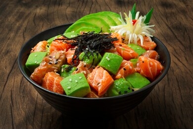 夏威夷美食攻略：夏威夷番茄三文鱼块沙拉（Lomi salmon）