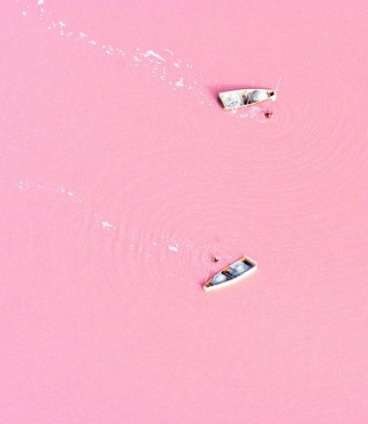 玫瑰湖旅游