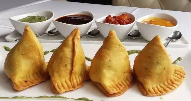 巴西街头最常见的小食- Esfiha