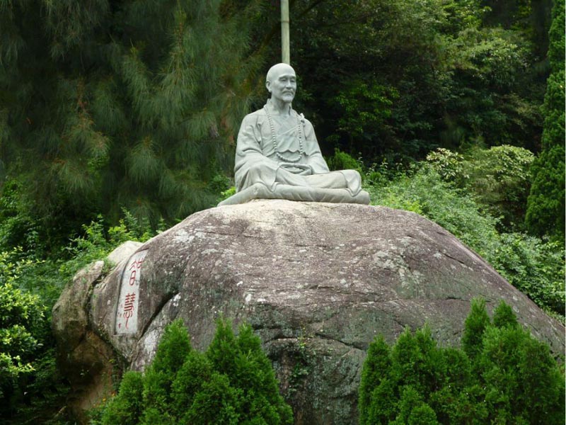 到泉州必游清源山-长亭外、古道边，芳草碧连天