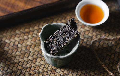 湖南著名特产：安化黑茶