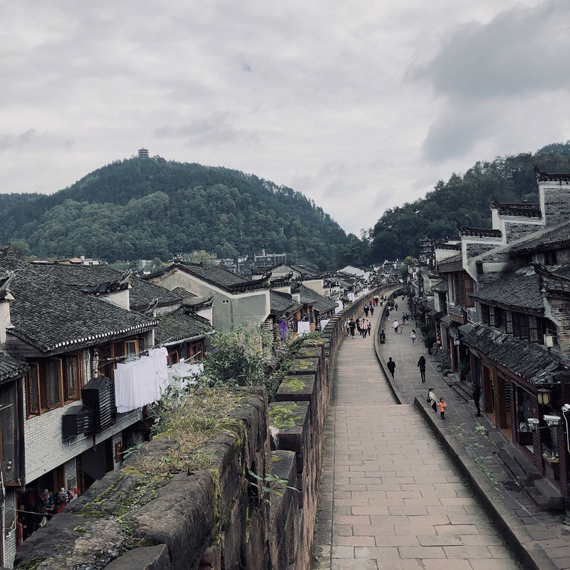 一页凤凰——边城小镇行摄