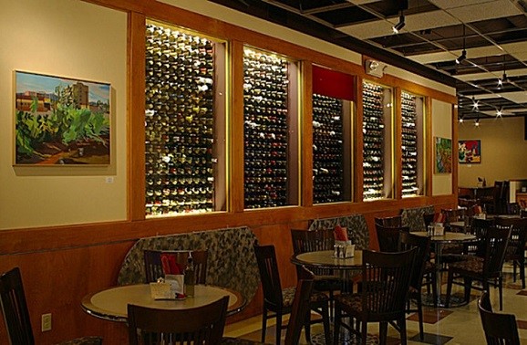 阿拉斯加费尔班克斯景点：Lavelle's Bistro