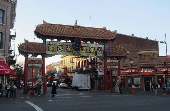 维多利亚景点：唐人街