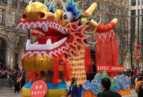 
	 巴黎唐人街旅游