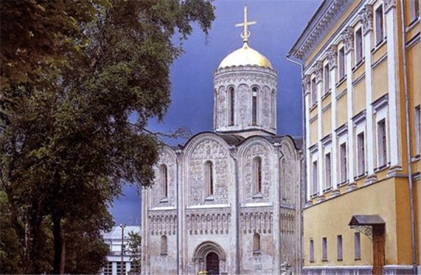 德米特里耶夫斯基教堂