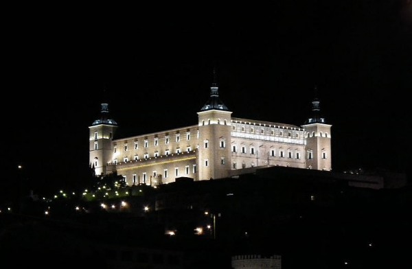 阿尔卡萨尔城堡