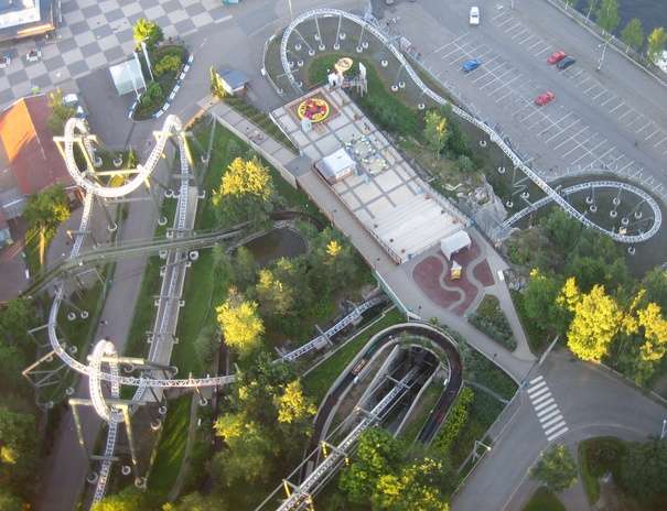 	 萨尔坎尼米冒险乐园
