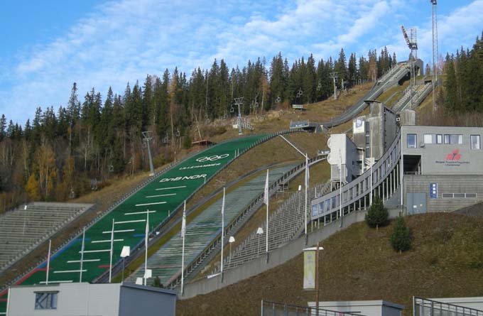 Lysgårdsbakkene滑雪跳台