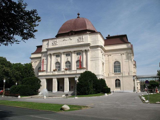 奥地利格拉茨歌剧院旅游