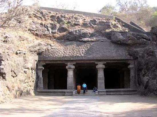 	 埃勒凡塔石窟（象岛石窟）