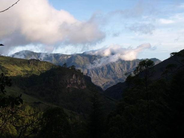 	 拉美劳山旅游