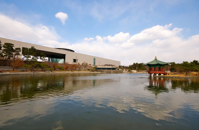 韩国国立中央博物馆