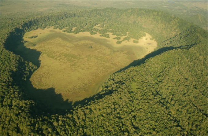 恩古尔多托火山口_阿鲁沙_坦桑尼亚