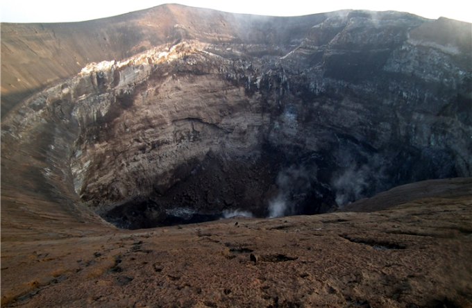 伦盖火山_阿鲁沙_坦桑尼亚