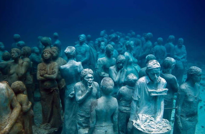 坎昆水下博物馆,雕塑