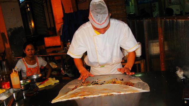 品尝印度特色美食：“印度飞饼”当地被称“加巴地”