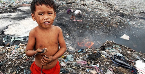 柬埔寨旅游奇景 震撼人心的垃圾山图片