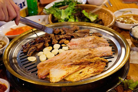 韩国旅游省钱攻略 花小钱吃爆韩式烧烤图片