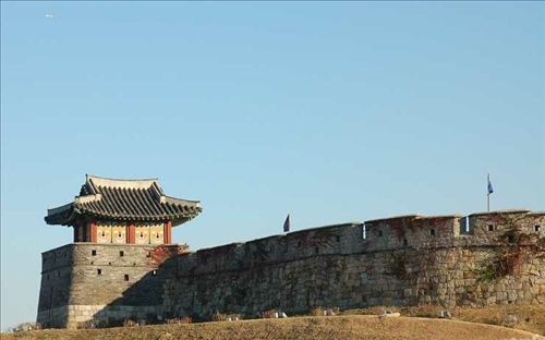 刀枪不入的韩国史迹——水原华城城墙