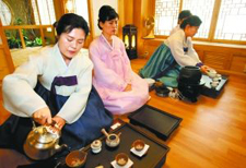 台湾自由行必做两件事：尝美食 泡温泉