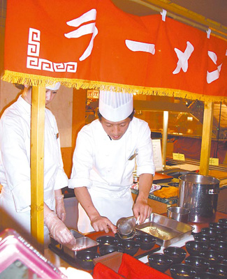 日本拉面店 秘制配方汤最值钱