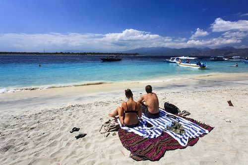 海岛冲浪去哪里？巴厘岛库塔海滩是天堂图片