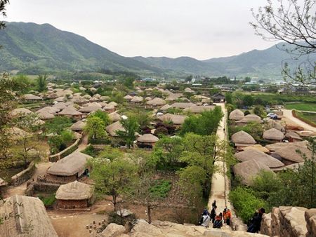 十一月旅游好去处 寻找最美古堡小镇图片