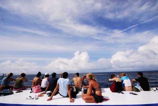 普吉岛：万千宠爱 享受最惬意的日光浴图片
