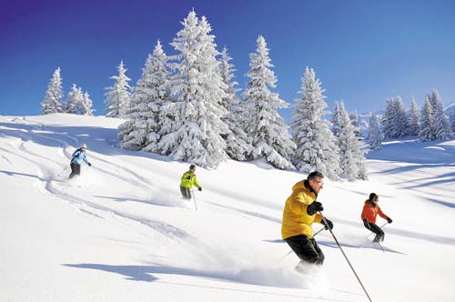 哈尔滨亚布力滑雪度假区 冰雪乐趣一站式体验