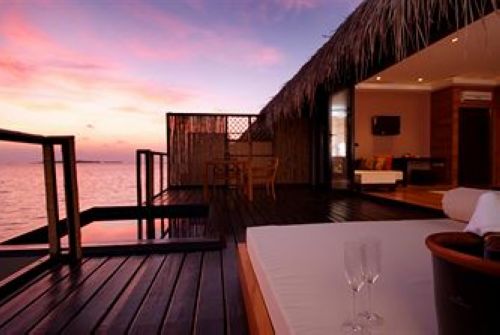 阿达兰瓦度岛 马尔代夫最美丽的水上屋图片