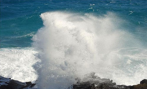 世界五大奇迹的塞班岛喷水海岸图片