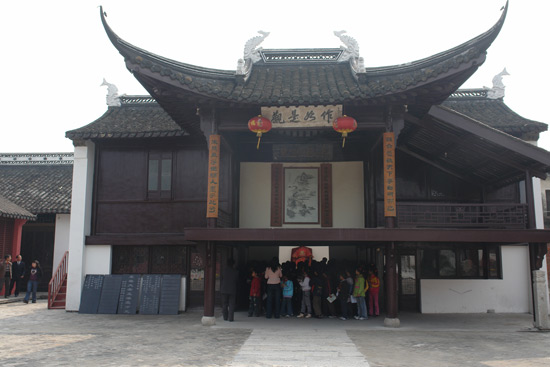 春日归乡情 常州“万岁”游