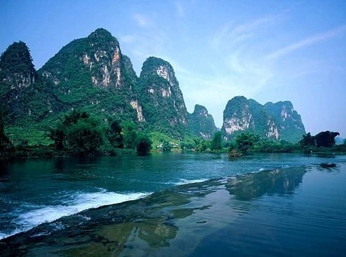 徒步旅行：用自己的方式亲近中国八大奇景