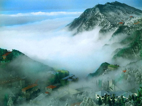 何处有风花雪月 国内三大最浪漫避暑地图片