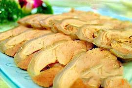 海南昌江美食：白斩乳羊