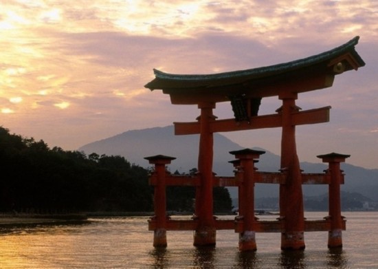 三大锦囊教你游日本 花最少钱逛最美景