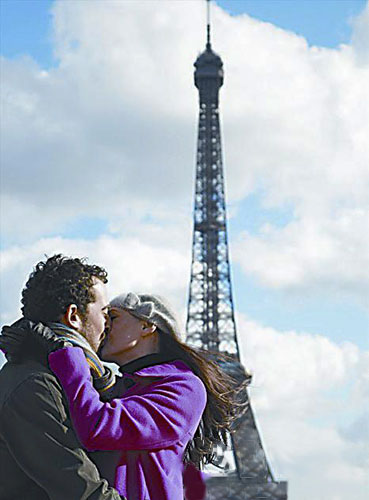 法国人一天要吻30多次 空气中弥漫着吻的味道
