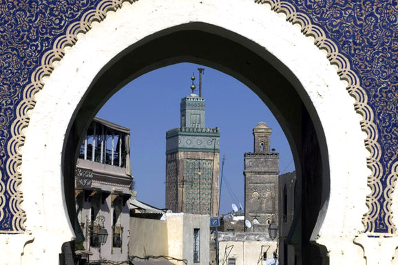 摩洛哥 黄白蓝绿四色拼成的城市