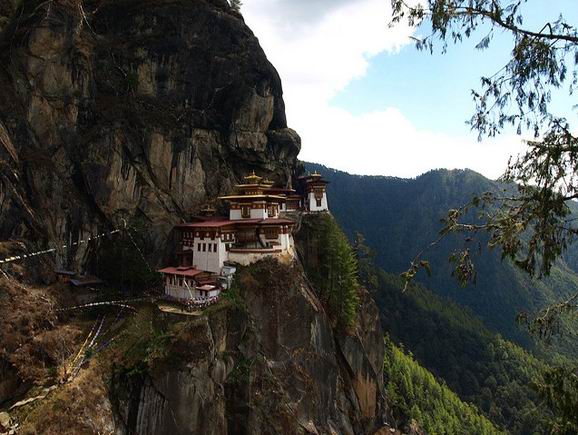 解读不丹的幸福密码 寻找幸福的力量
