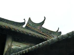 良溪村的岭南特色建筑。