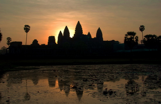 到柬埔寨旅游-暹粒看日出