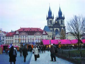 布拉格广场的圣诞市场