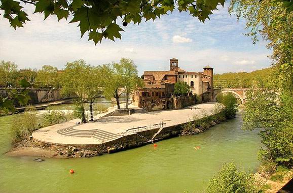 到意大利旅游- 罗马台伯岛(Tiber Island)